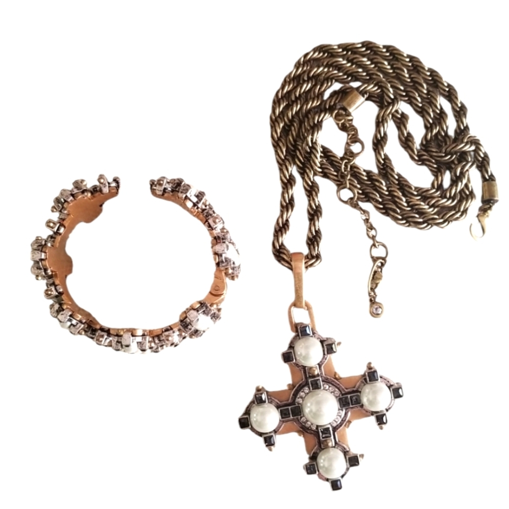 Cabi necklace and Bracelet set